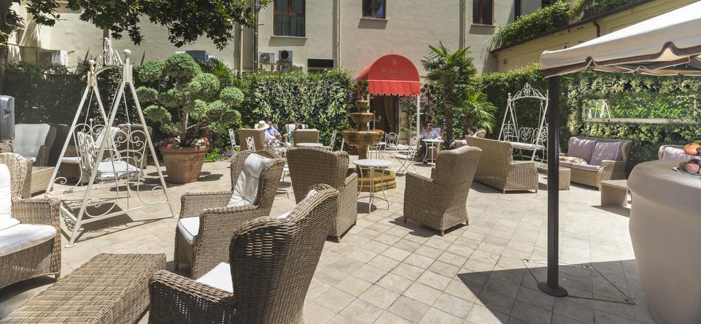 Hotel Milton 4*