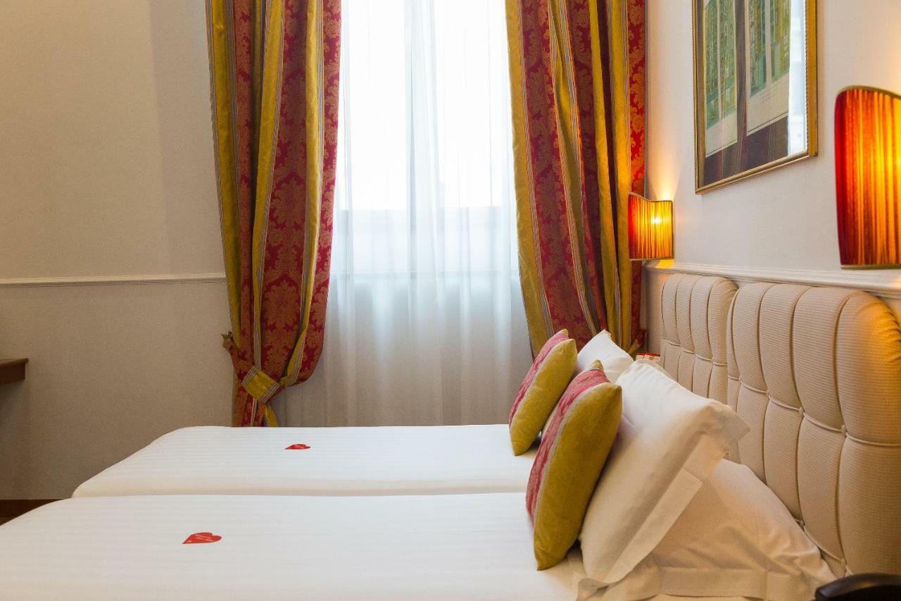 Milton Hotel 4*